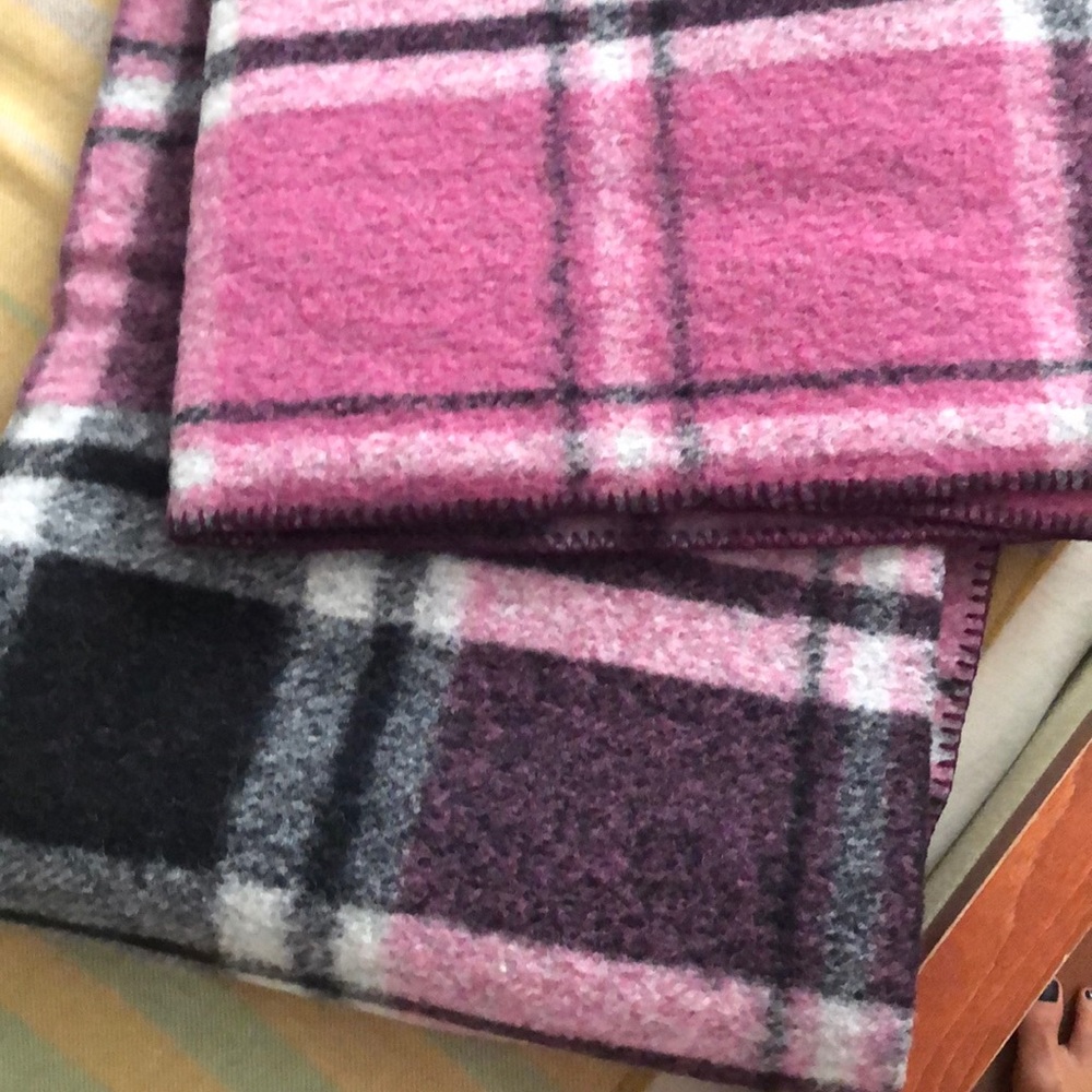 Italian woven Custom wool blend plaid queen throw